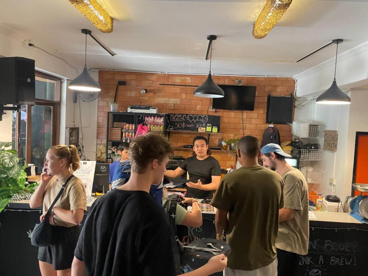 Revolution Hostel Chiang Mai Eksteriør bilde